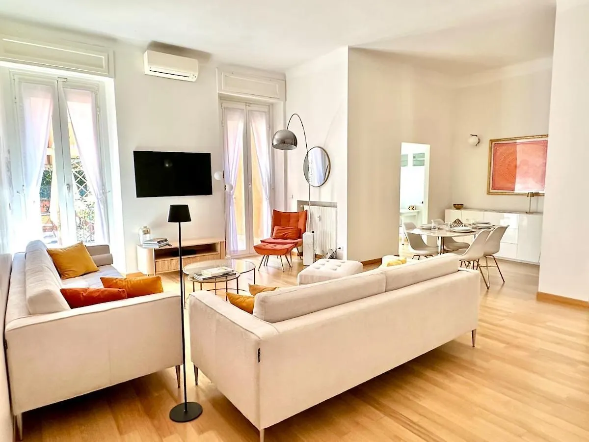 Oasis Of Design And Comfort With Terrace 米兰