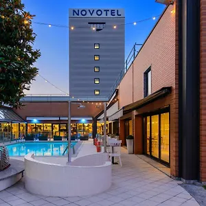 Hotell Novotel Linate Aeroporto, Milano