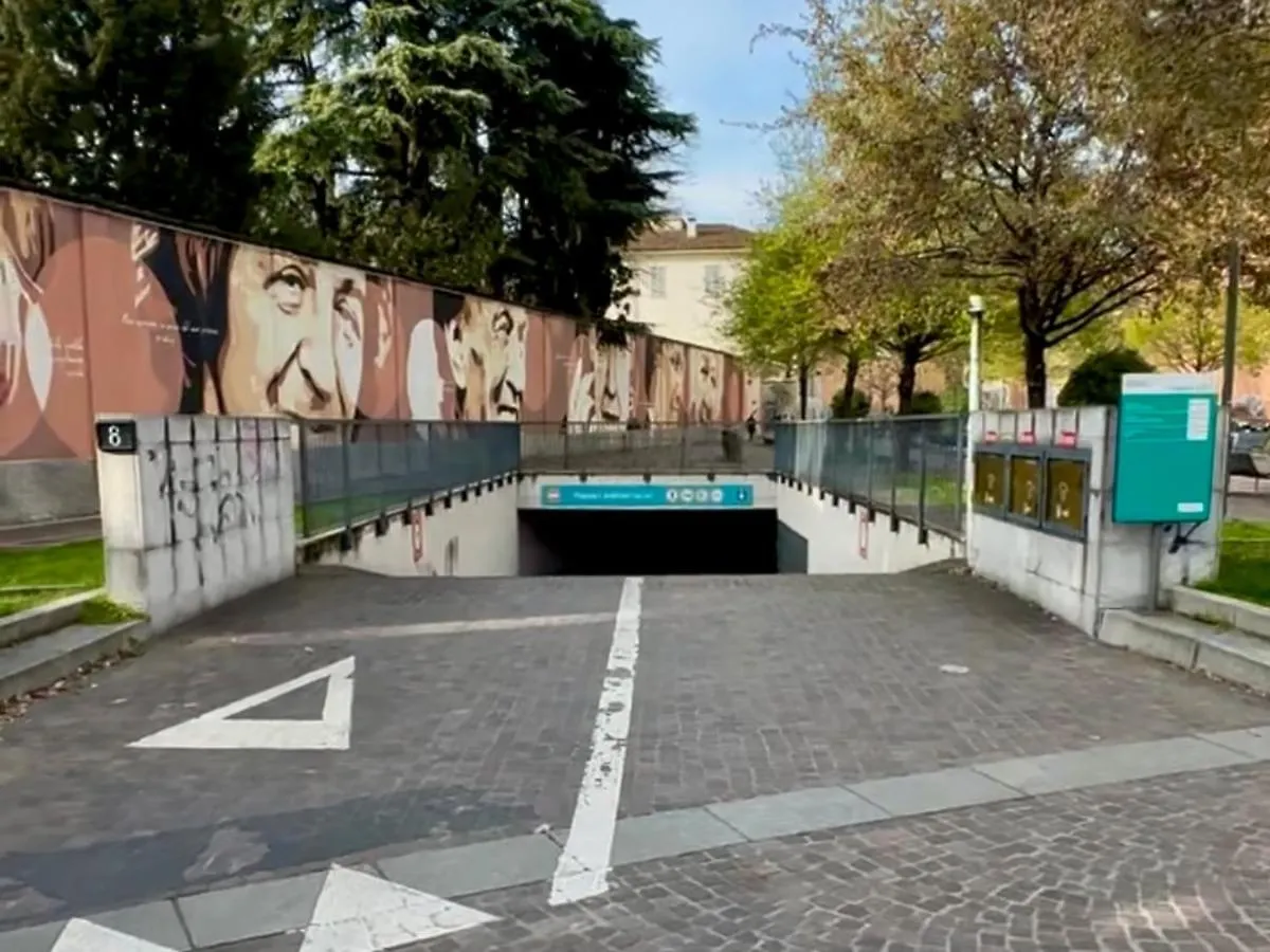 Oasis Of Design And Comfort With Terrace Milán Italia