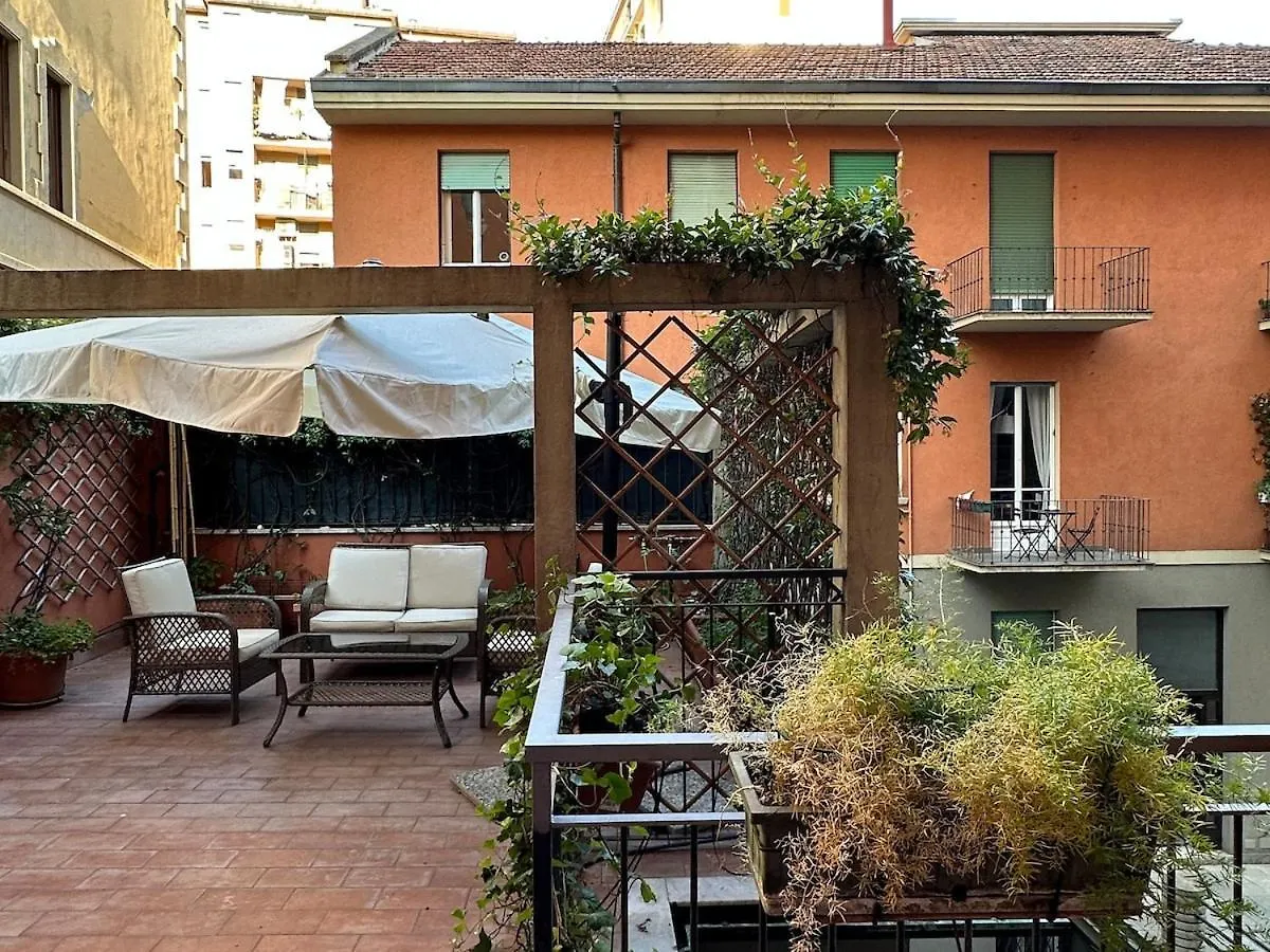 Apartamento Oasis Of Design And Comfort With Terrace Milán Italia
